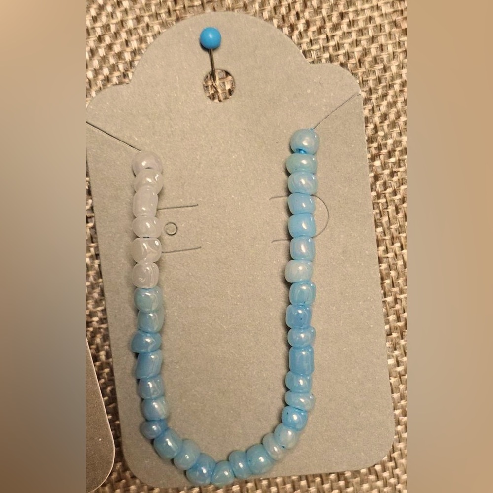 Ocean waves bracelet - blue & white